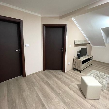 Vivko Apartments Veliko Gradiste Luaran gambar